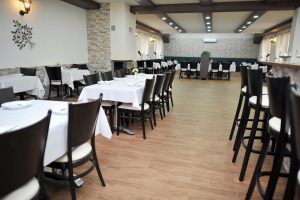 Reštaurácia Starý Orech, Hurbanovo 